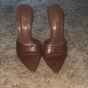 Forever 21 Chocolate Crocodile-Embossed Heels. Used Once.
